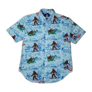 VTG Staghorn Bigfoot Sasquatch Short Sleeve Mens Button Shirt Large USA Hawaiian